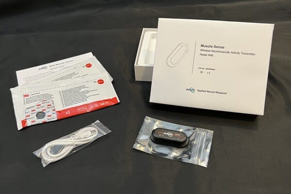 contenu boîte M40 ANR Corp