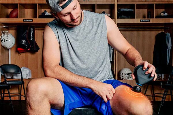 Theragun-Mini-Plus-utilisation-600x400.j