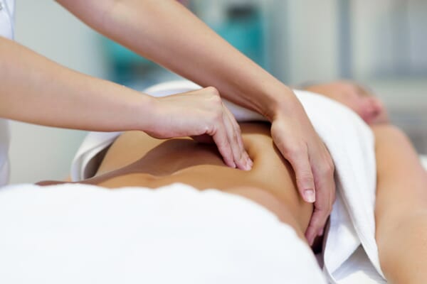 Massage dos avec Crème Neutre Premium Longue Lisse 5L Medicafarm