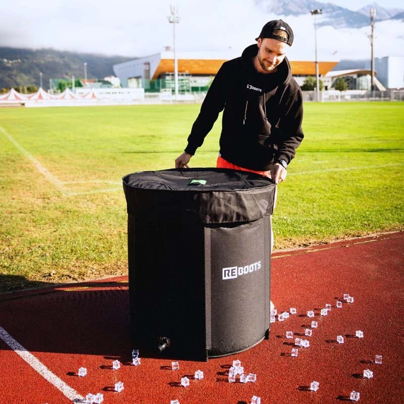 Reboots Ice Tub Reboots Ice Tub 4