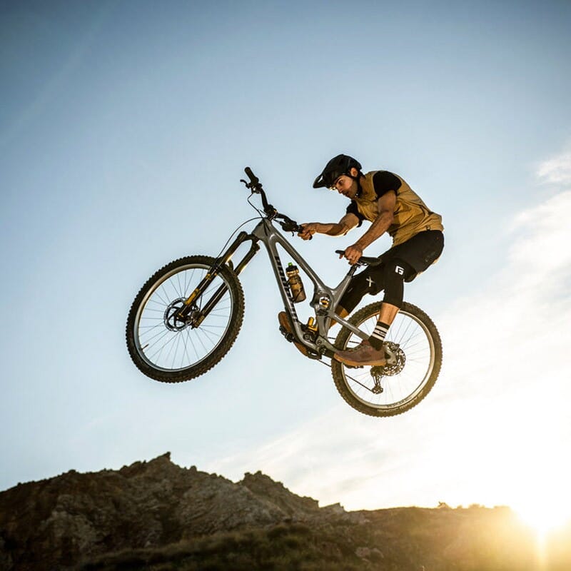 G-FORM Pro-X4 Knee 8