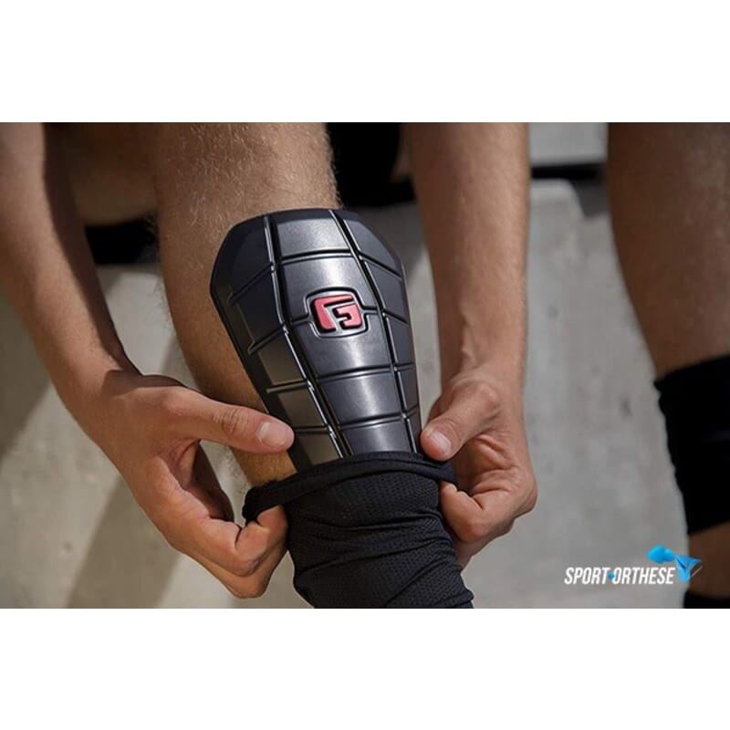 G-Form Protège-Tibias Pro-S Blade - Noir/Doré G-Form Protège-Tibias Pro-S Blade - Noir/Doré