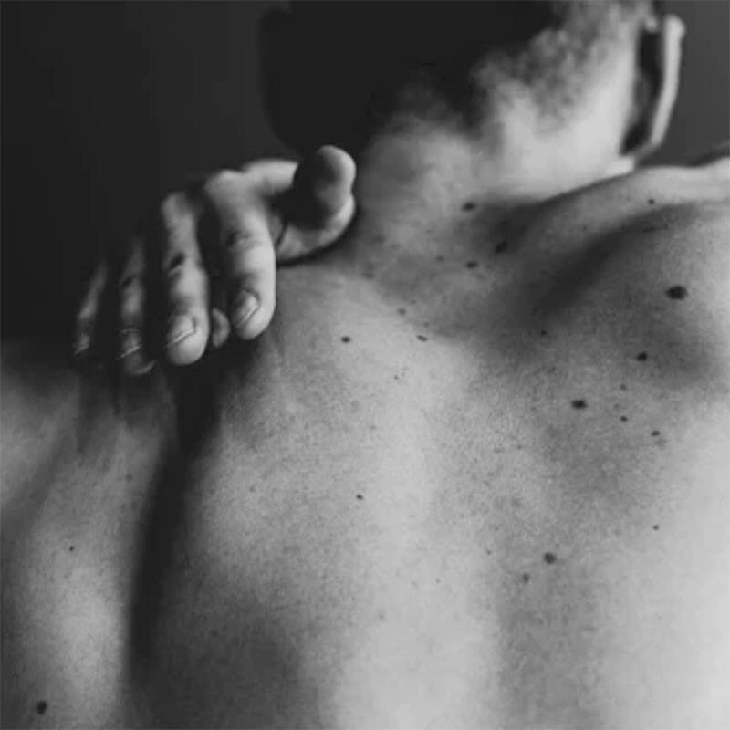 Crème de massage parfumée - HÉLÉ 2